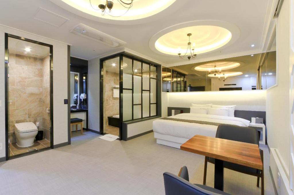 City Hotel G&G Pusan Zewnętrze zdjęcie