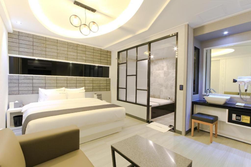 City Hotel G&G Pusan Zewnętrze zdjęcie