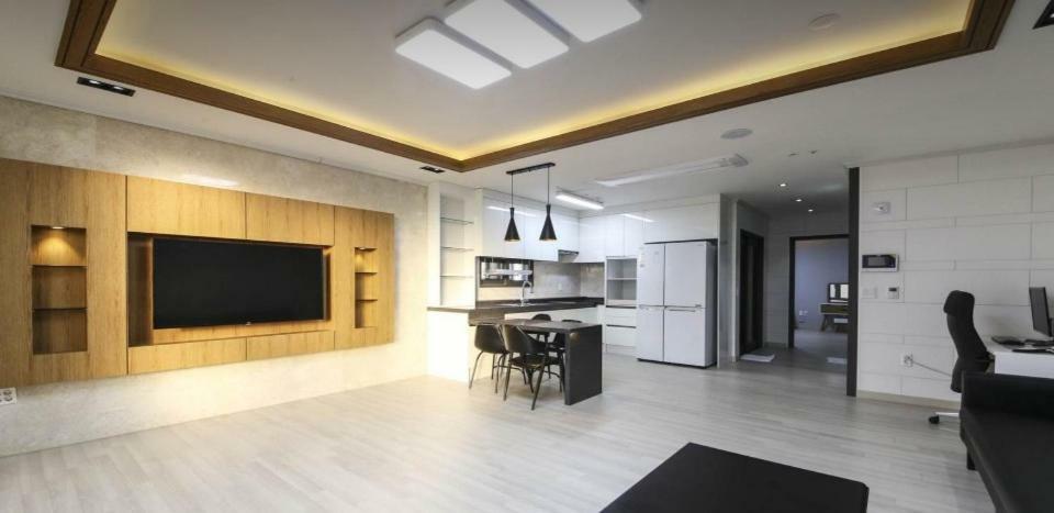 City Hotel G&G Pusan Zewnętrze zdjęcie
